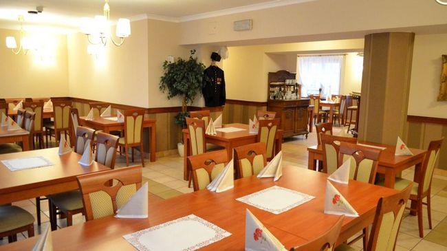 Hotel Malinowski Economy Gliwice Restaurant foto